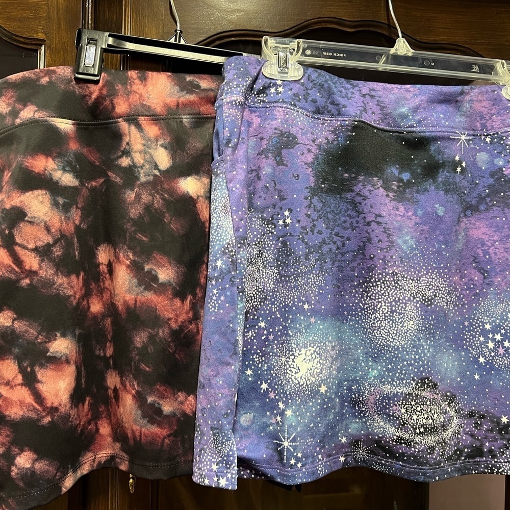 RAD Ryandrew Golf Skirts Women’s Sz M polyester and spandex Tye Dye Lot of 2 - Picture 5 of 8